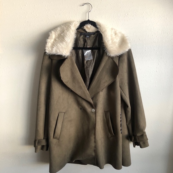 OLIVE FAUX SUEDE OVERSIZED BOYFRIEND JACKET - Picture 12 of 16